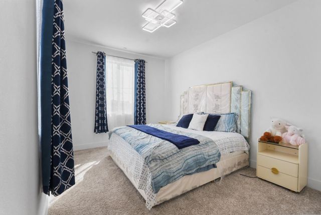 10363 Shorecliff St, Stockton, CA 95219