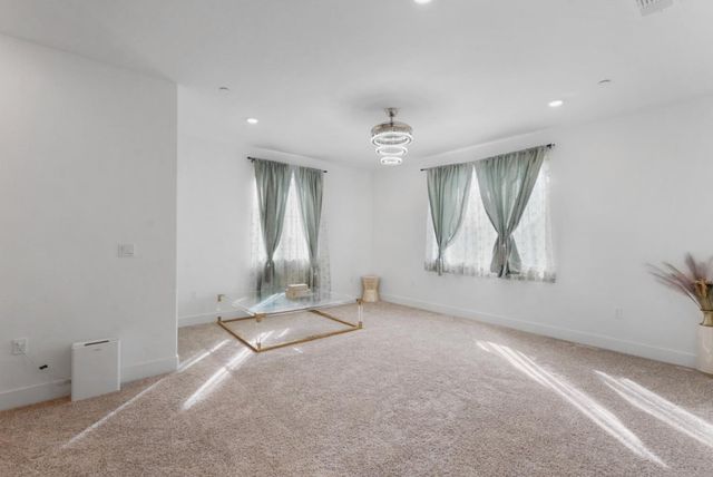 10363 Shorecliff St, Stockton, CA 95219