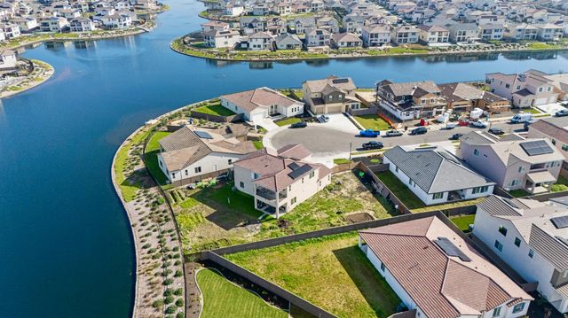 10363 Shorecliff St, Stockton, CA 95219