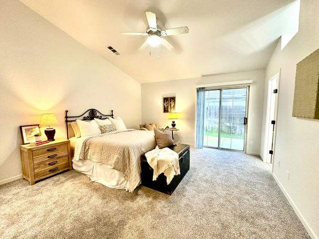 9656 Twin Creeks Ave, Stockton, CA 95219