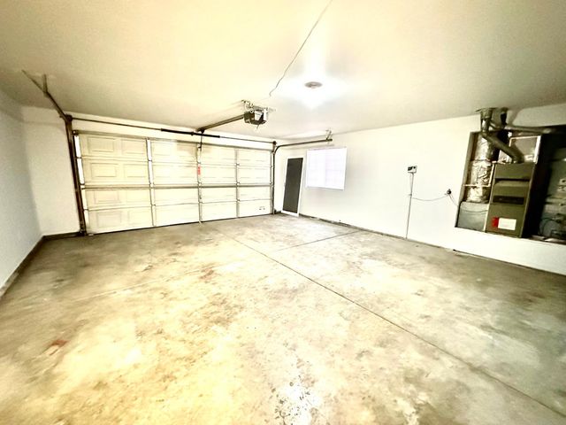 9656 Twin Creeks Ave, Stockton, CA 95219