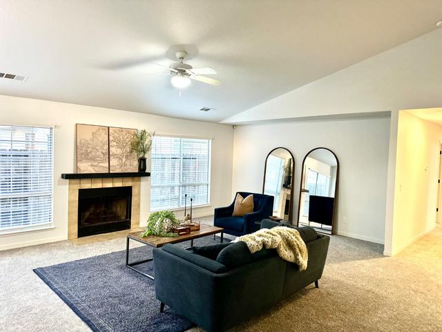 9656 Twin Creeks Ave, Stockton, CA 95219