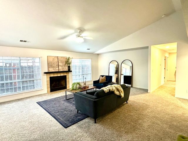 9656 Twin Creeks Ave, Stockton, CA 95219