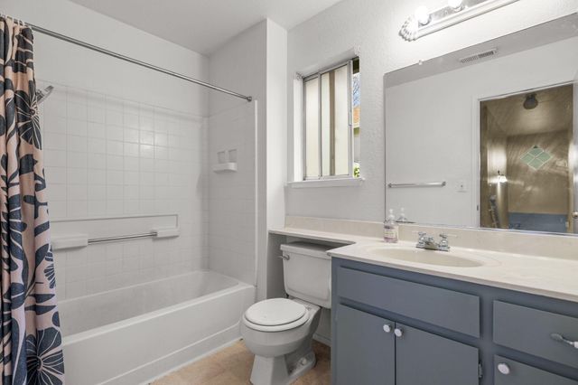 639 Alamine Drive, Redding, CA 96003