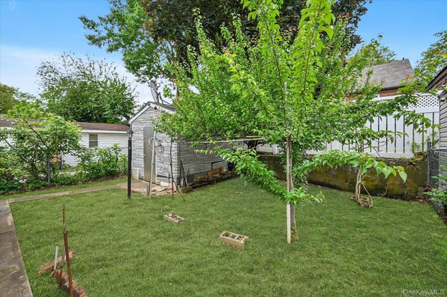 33-22 208th Street, Bayside, NY 11361