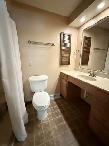 6834 Mercedes Lane, Demotte, IN 46310