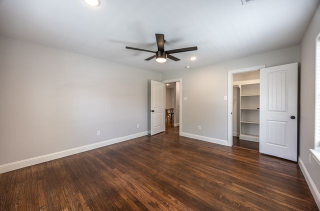 809 Haynes Avenue, Fort Worth, TX 76103