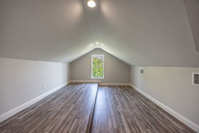 809 Haynes Avenue, Fort Worth, TX 76103