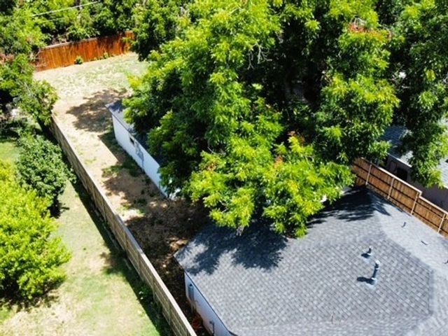 809 Haynes Avenue, Fort Worth, TX 76103
