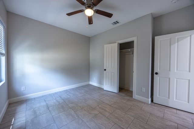 809 Haynes Avenue, Fort Worth, TX 76103
