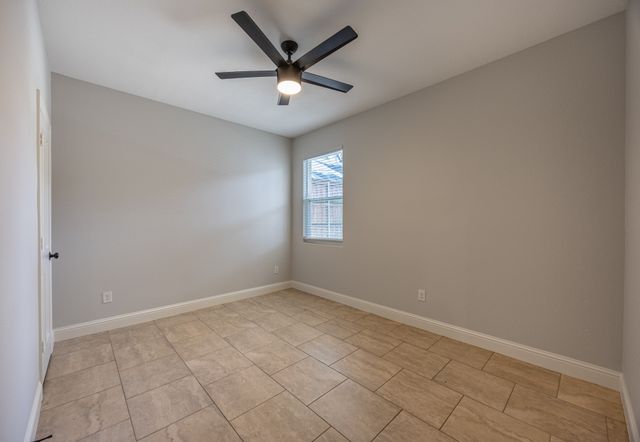 809 Haynes Avenue, Fort Worth, TX 76103