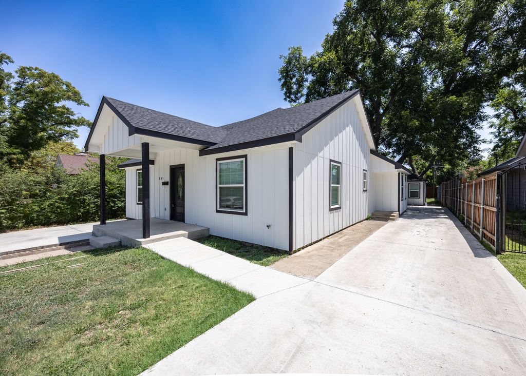 809 Haynes Avenue, Fort Worth, TX 76103