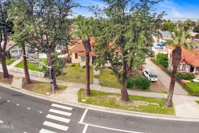 714 E Grand Boulevard, Corona, CA 92879