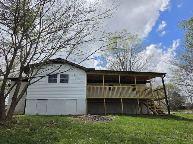 191 County House Rd, Sparta, TN 38583