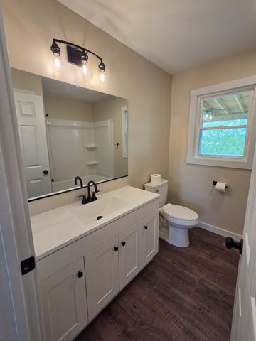 191 County House Rd, Sparta, TN 38583