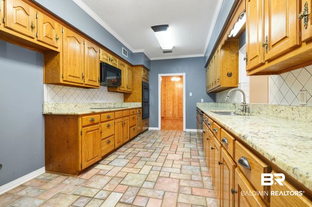 7540 Two Mile Road, Irvington, AL 36544