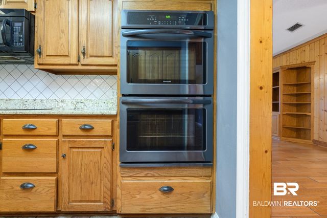 7540 Two Mile Road, Irvington, AL 36544