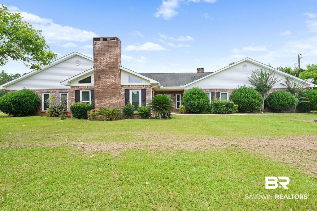 7540 Two Mile Road, Irvington, AL 36544