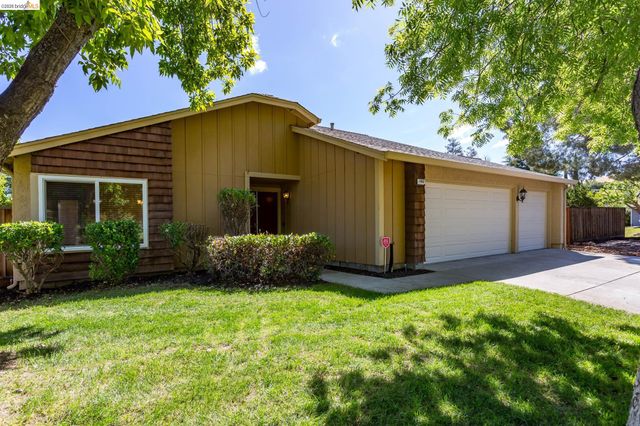 2802 Buttercup Ct, Antioch, CA 94531