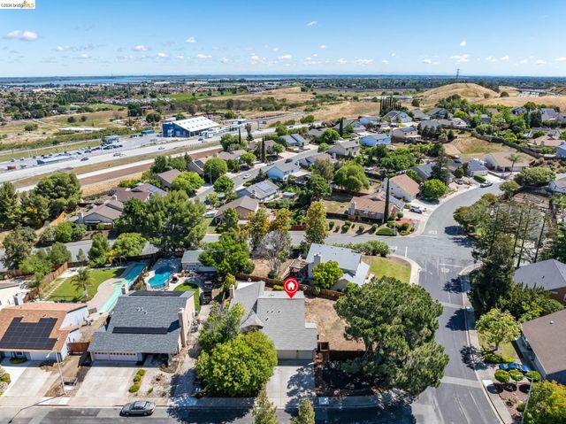 2802 Buttercup Ct, Antioch, CA 94531