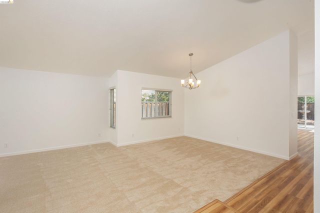2802 Buttercup Ct, Antioch, CA 94531