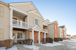 236 Bertram Drive O, Yorkville, IL 60560