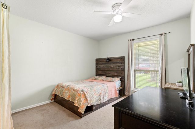 145 Price Drive, Lewisville, TX 75067