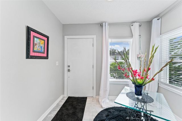 914 N 8TH STREET N 1, St Petersburg, FL 33701