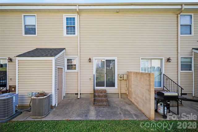 973 Surry Lane, Gastonia, NC 28054