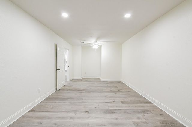527 Fm 787 Road E, Cleveland, TX 77327