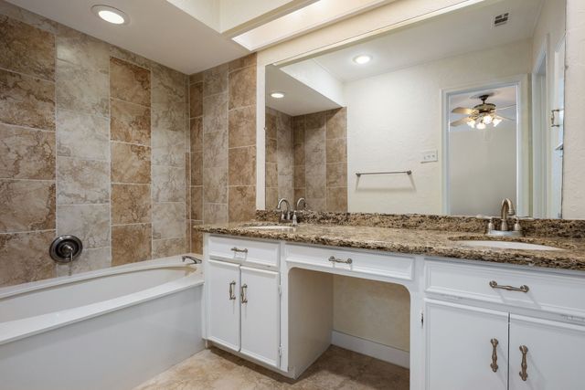 10521 Sandpiper Lane, Dallas, TX 75230