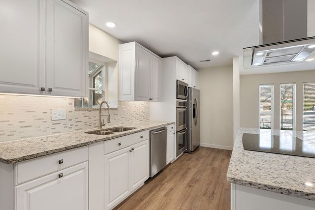 10521 Sandpiper Lane, Dallas, TX 75230