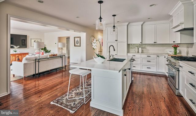 617 HARRITON RD, Bryn Mawr, PA 19010