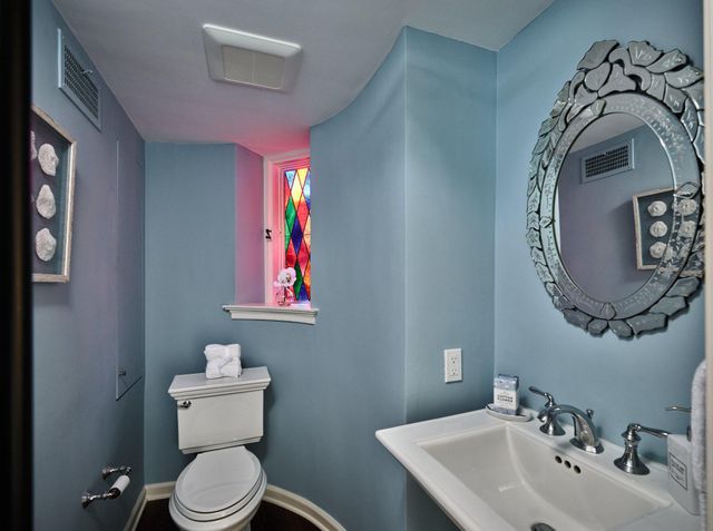 617 HARRITON RD, Bryn Mawr, PA 19010