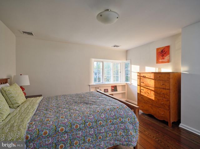 617 HARRITON RD, Bryn Mawr, PA 19010