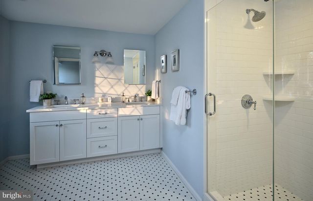 617 HARRITON RD, Bryn Mawr, PA 19010