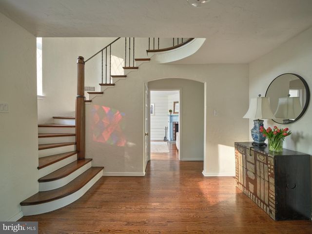 617 HARRITON RD, Bryn Mawr, PA 19010