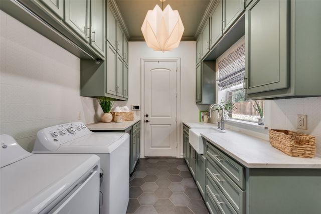 3801 Serendipity Hills Trail, Corinth, TX 76210