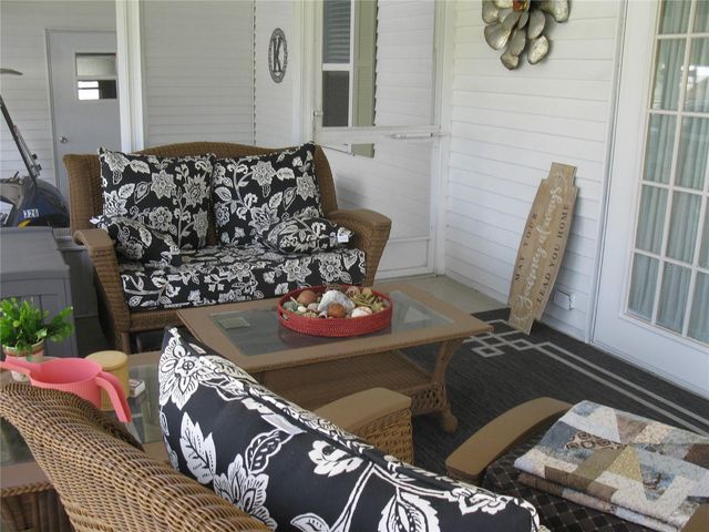 326 VICTORIA DRIVE, Haines City, FL 33844