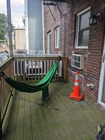 768 East 6th St. 1, Boston, MA 02127