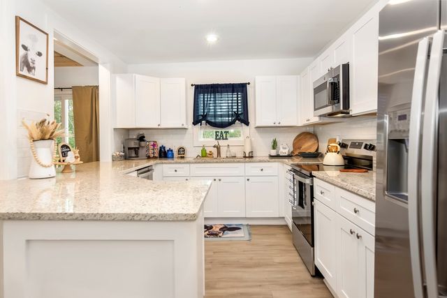 587 E Oak Trace, Jasper, GA 30143