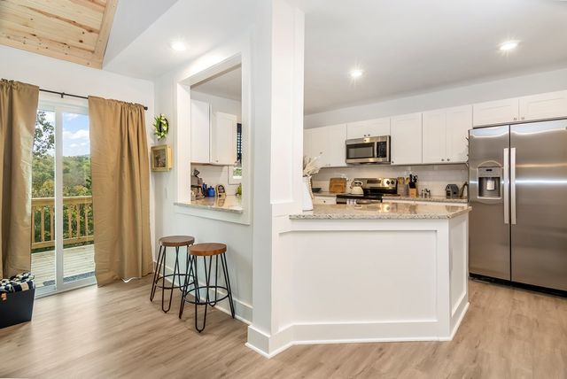 587 E Oak Trace, Jasper, GA 30143