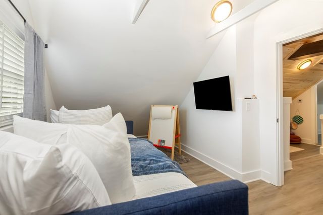 587 E Oak Trace, Jasper, GA 30143