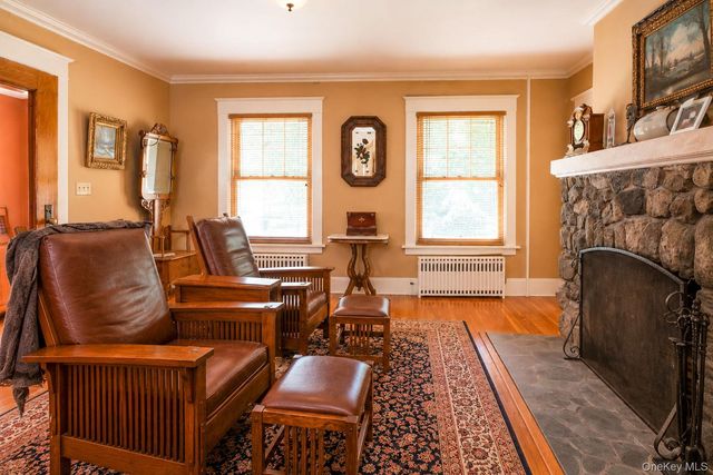 261 Cedar Cliff Road, Monroe, NY 10950
