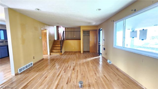 20051 Hillcrest Drive, Euclid, OH 44117