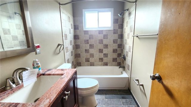 20051 Hillcrest Drive, Euclid, OH 44117