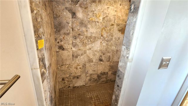 20051 Hillcrest Drive, Euclid, OH 44117