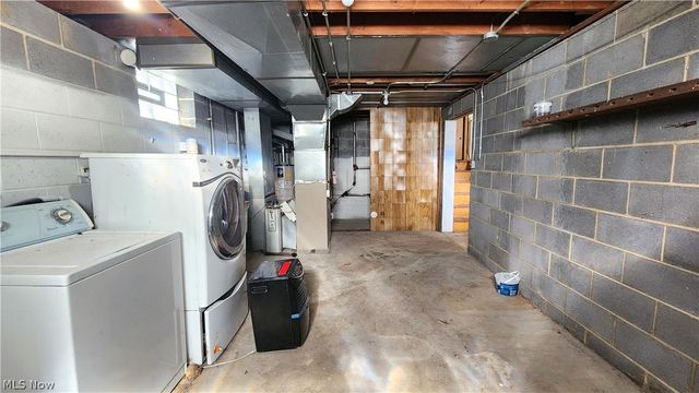 20051 Hillcrest Drive, Euclid, OH 44117