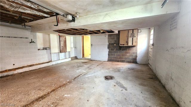 20051 Hillcrest Drive, Euclid, OH 44117