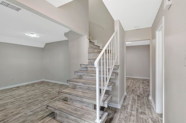 3530 E Gardens East Drive E B, Palm Beach Gardens, FL 33410
